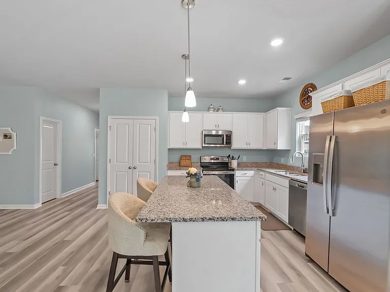 1431 Waybridge Way — Photo 14