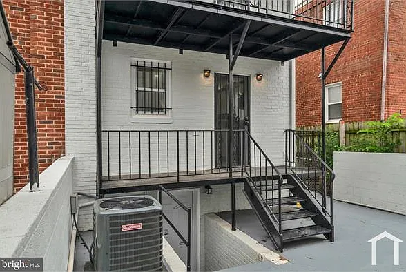 518 Oglethorpe St NE #1 — Photo 40