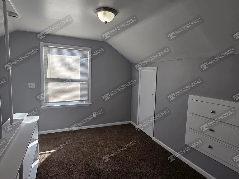 9310 Fielding St — Photo 14