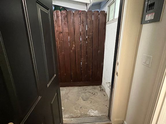 5th image of 639 Missouri Ave
