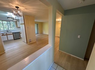 7453 Newcastle Golf Club Rd #Ask, Renton, WA 98059