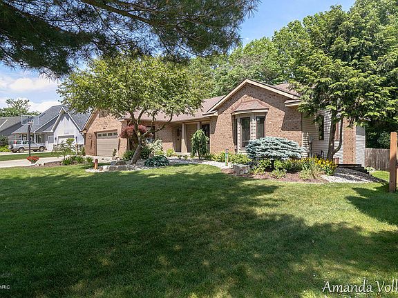 2nd image of 5052 Chableau Dr SW