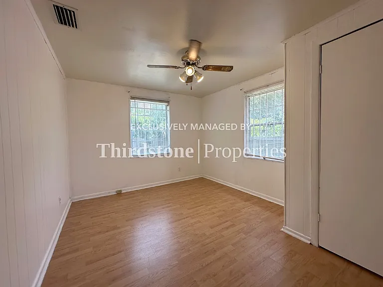 3317 Jones St — Photo 9