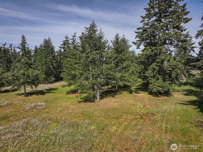 4th image of 405 Riverside Road Lot C