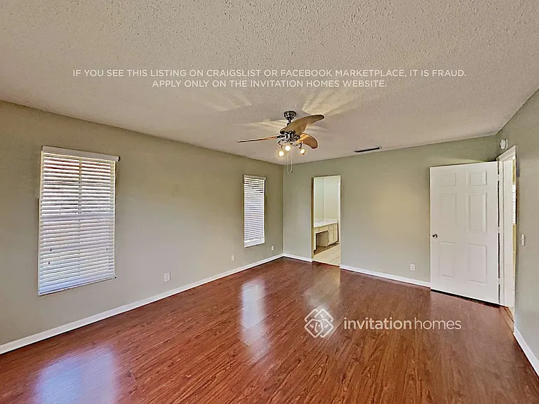 12725 Newton Pl — Photo 8