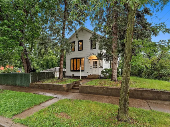 104 Granite St, Saint Paul, MN 55117