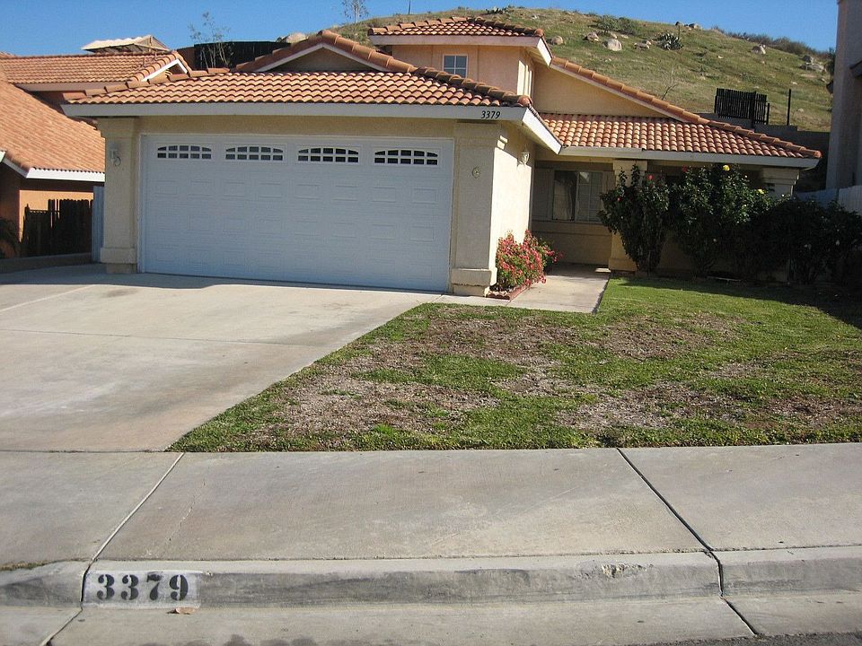 COMPLIMENTS OF PARK PLACE REAL ESTATE