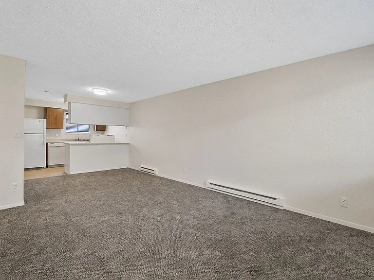 1724 E Cataldo Ave — Photo 6