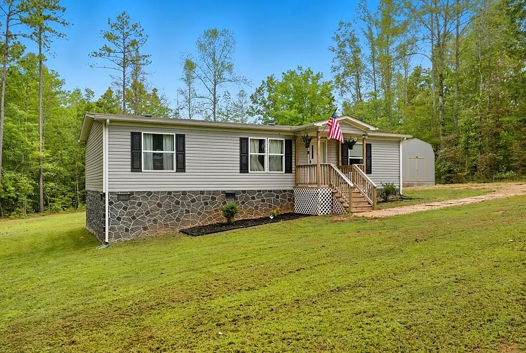 2057 Old Peach Tree Rd photo 1
