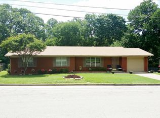 2330 Oak Cliff Dr, Waco, TX 76710