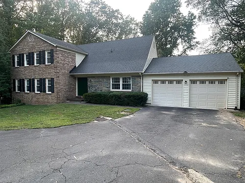 9025 Streamview Ln Photo 1