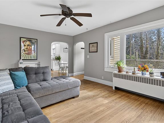 3rd image of 1540 Slaterville Rd