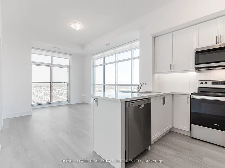 460 Dundas St E #1205 — Photo 8