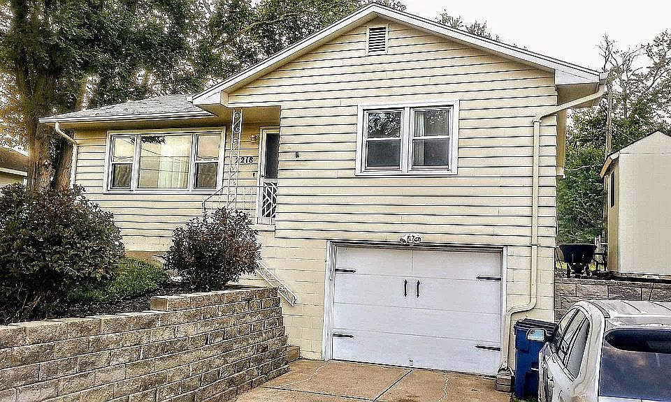 1st image of 2218 Avenue B