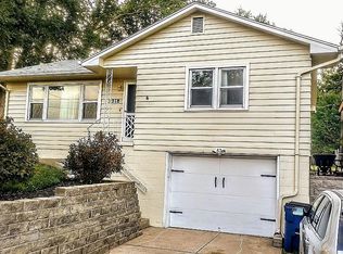 2218 Avenue B, Plattsmouth, NE 68048