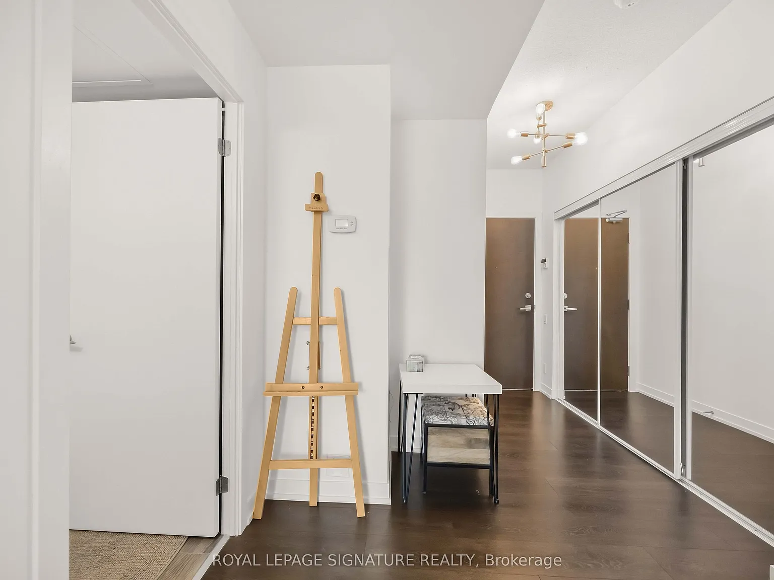 2 bed, $2,600 — Photo 4