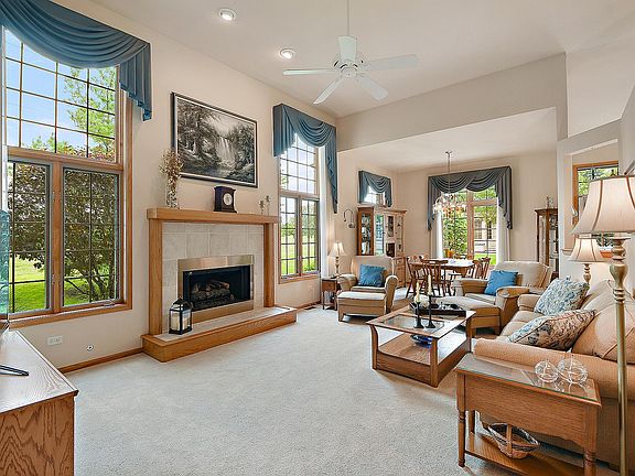 5th image of 19301 Manchester Dr #19301