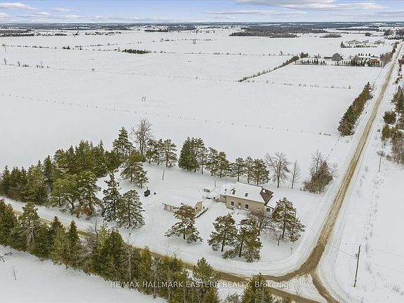 2nd image of 1320 Heights Rd