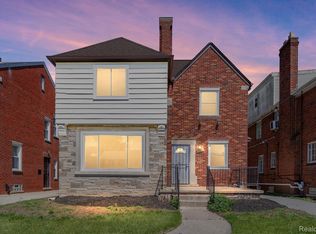 18290 Northlawn St, Detroit, MI 48221