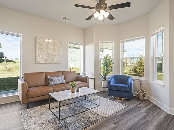 5th image of 236 SW Little Garden Ln #9457