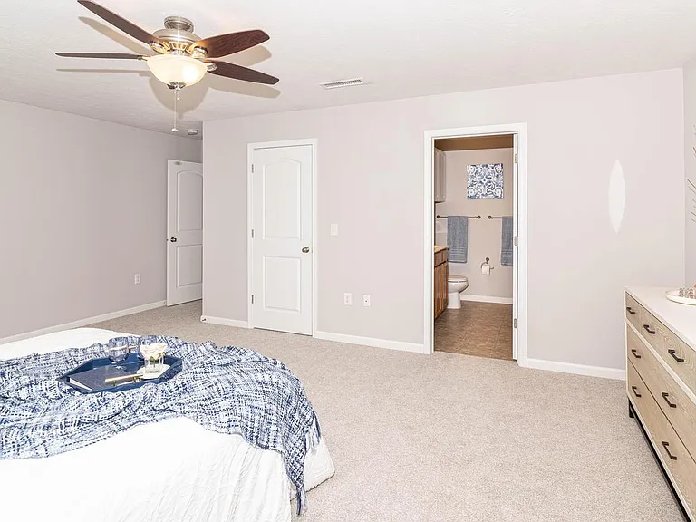 11081 Sanders Dr — Photo 19