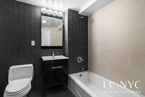 Rented by Keller Williams NYC | media 16