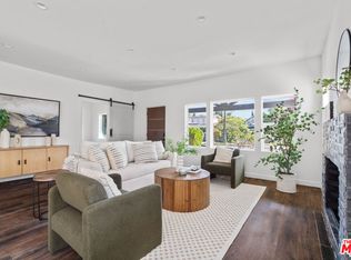 2209 West Blvd, Los Angeles, CA 90016