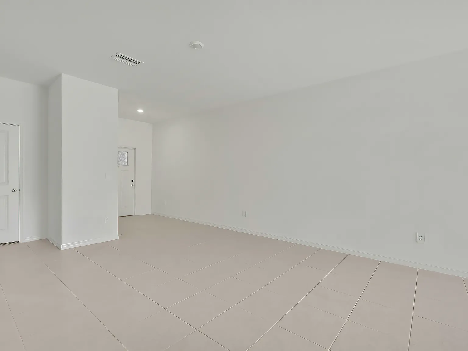 3 bed, 1634 sqft, $1,895 — Photo 4
