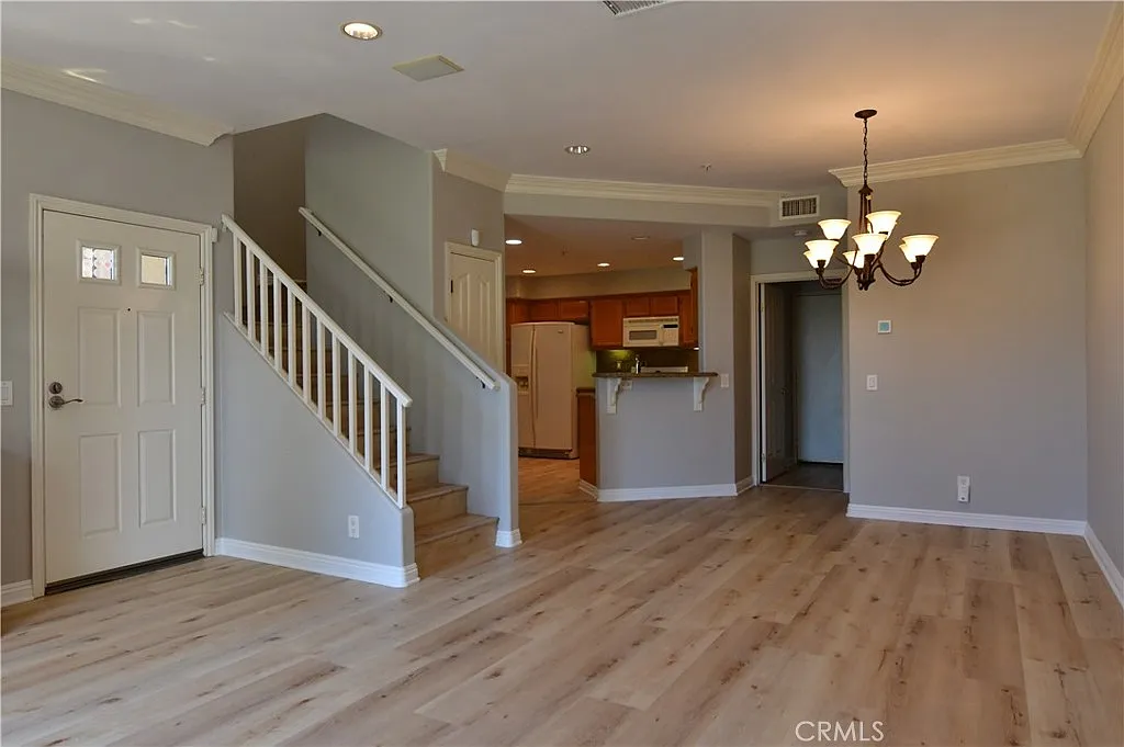 Building Photo - 2354 Sunningdale Dr
