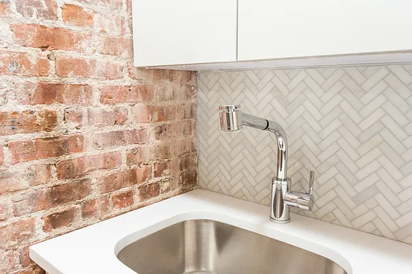 Rented by MNS | media 37