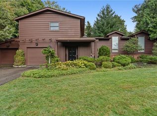 6 Lark Ave, White Plains, NY 10607