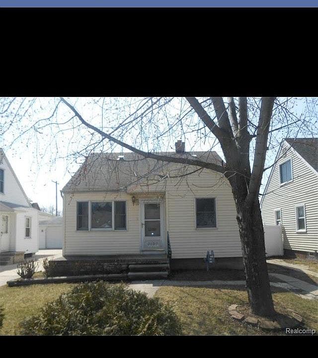 1st image of 2109 Regina Ave