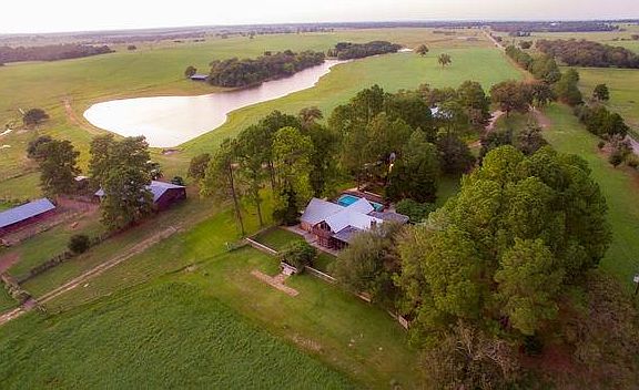 3rd image of 2964 County Road 326