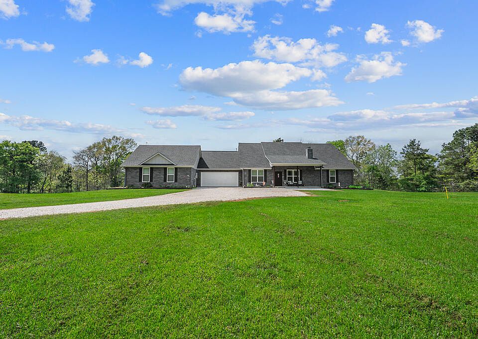 1st image of 2953 Rifle Rd
