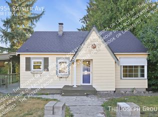 1954 Rainier Ave, Bremerton, WA 98312