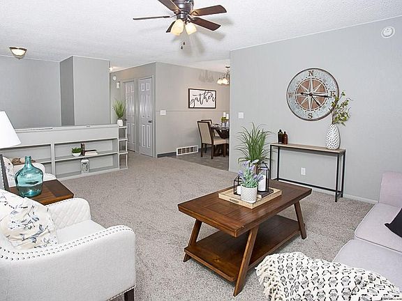 4th image of 1047 Marie Dr