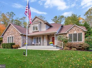 350 Madeline Dr, Saint Leonard, MD 20685