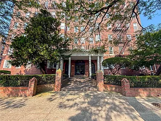 1500 Ocean Parkway