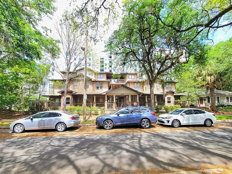 1220 SW 1st Ave #209 — Photo 15