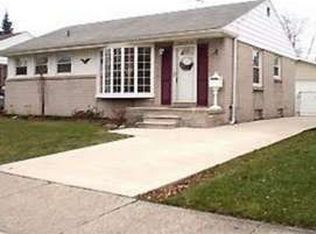 1749 Winchester Ave, Lincoln Park, MI 48146