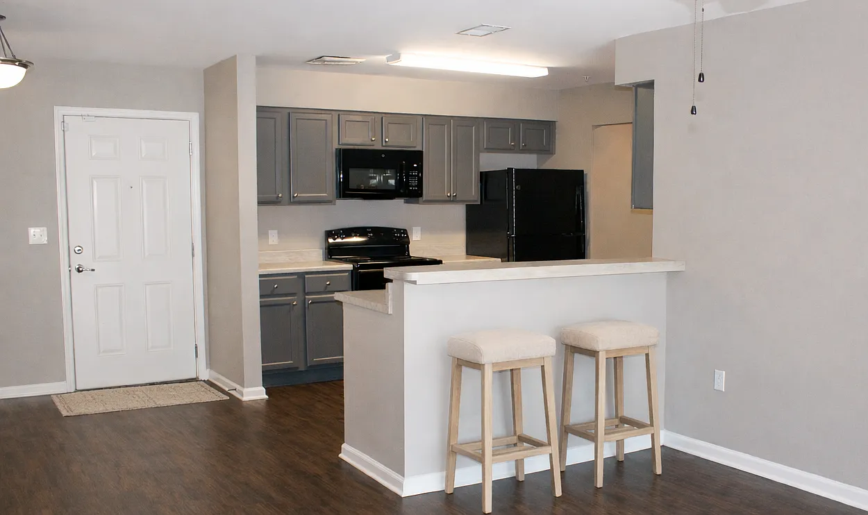 Highland Terrace I — Photo 1