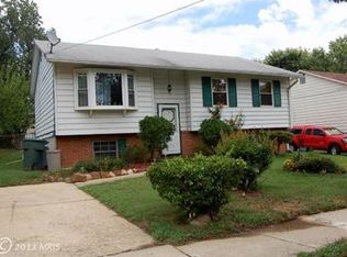 7920 Polk St, Lanham, MD 20706