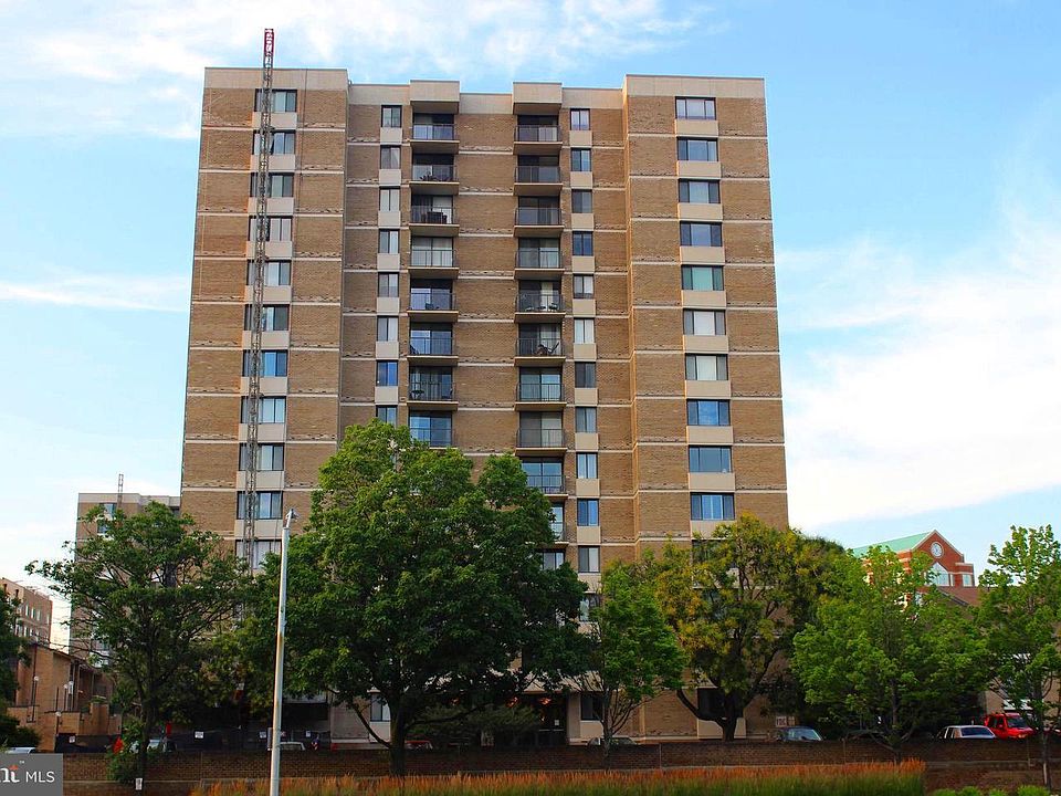 1st image of 118 Monroe St APT 1211
