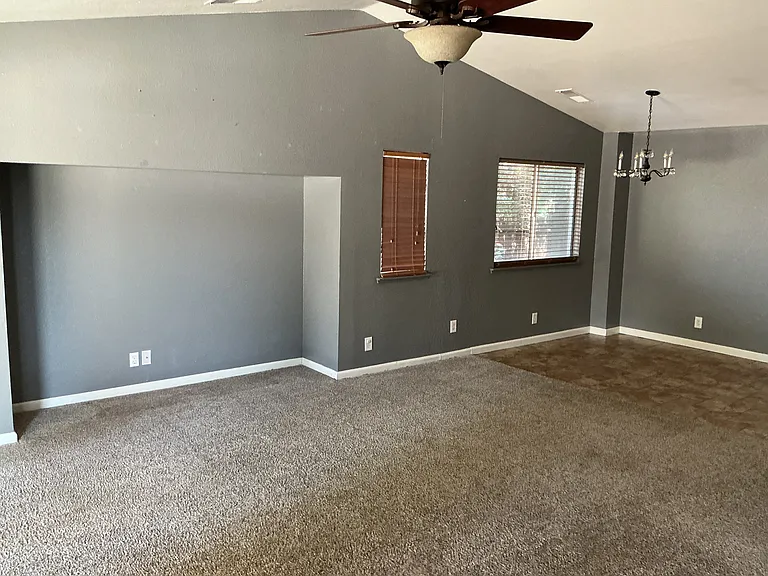 913 Woodland Dr — Photo 8