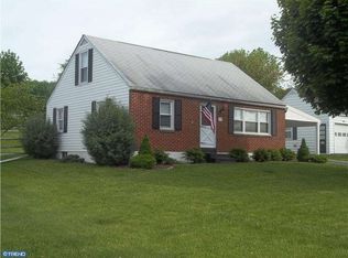 719 Chestnut St, Bally, PA 19503