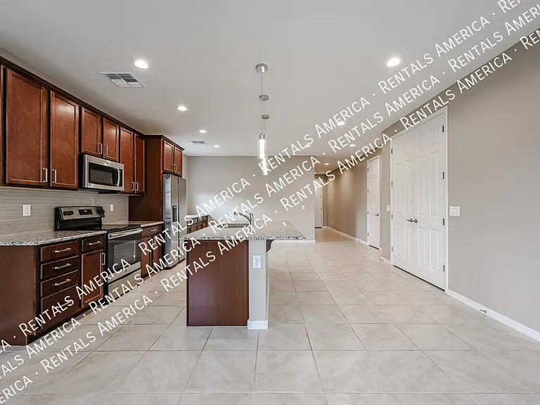 18963 S 209th Pl — Photo 17