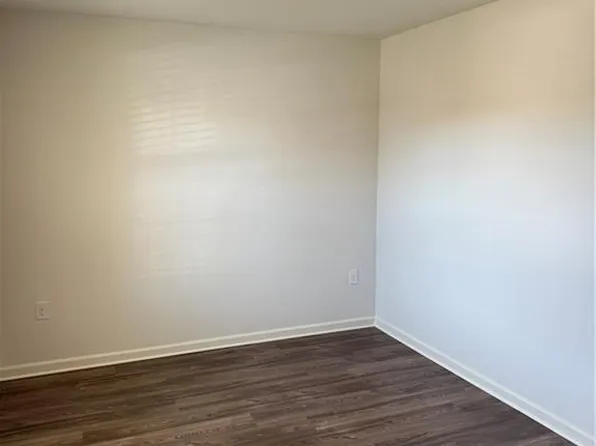 530 Pemberton St, Kingston, GA 30145