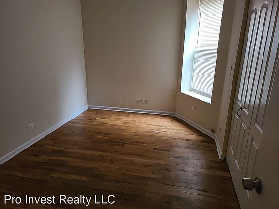 2nd image of 4919 S Calumet Ave #2N