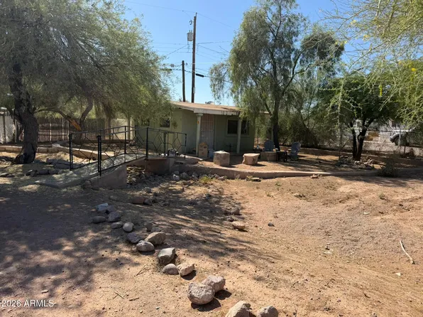 474 N IRONWOOD Drive, Apache Junction, AZ 85120
