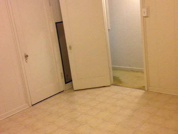 4th image of 4458 Sierra Dr